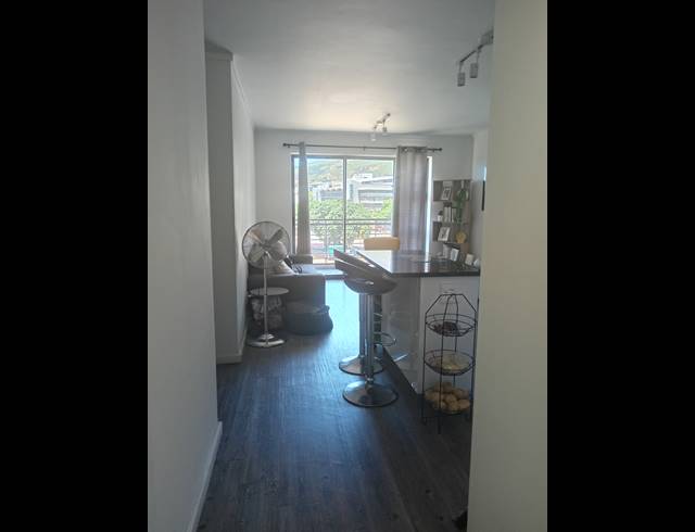 2 BEDROOM APARTMENT RENTED IN ZONNEBLOEM